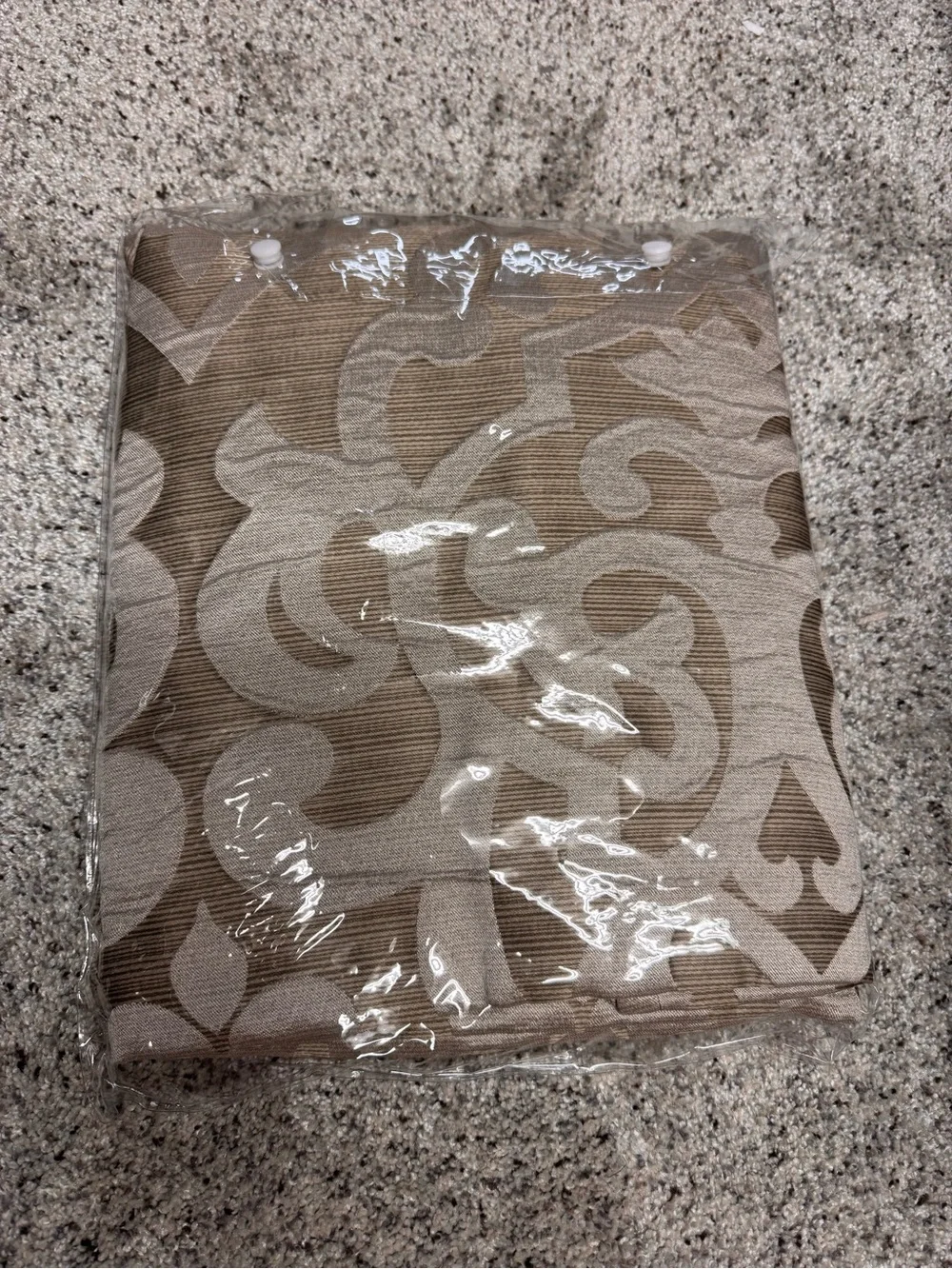 Madison Park Odette Jacquard 72x72